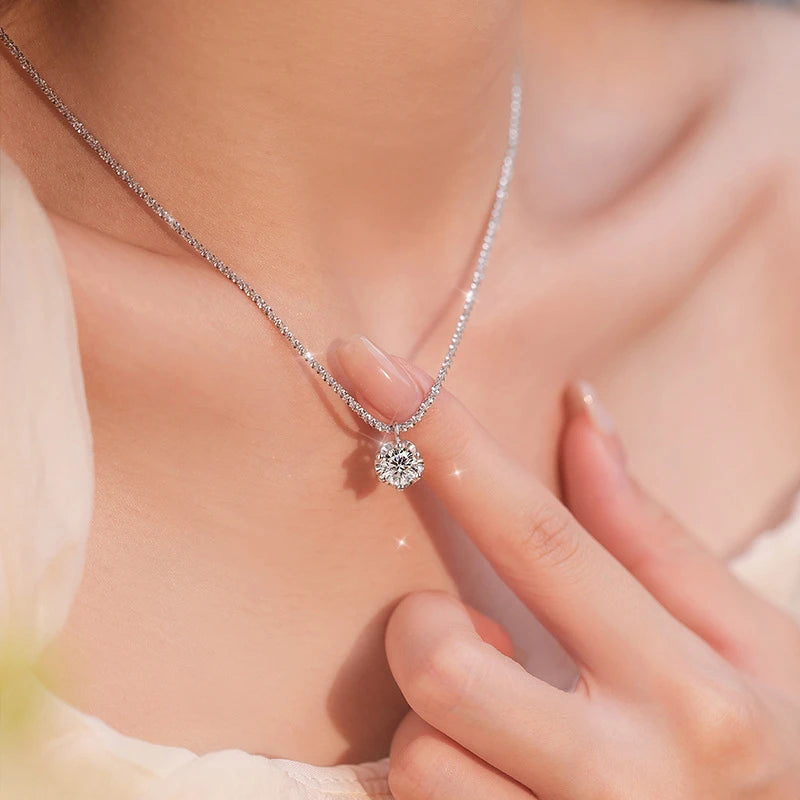 Korean Sparkling Starry Zircon Pendant Necklace For Women Jewelry 2026 Trending New Fashion Women's Silver Color Necklaces