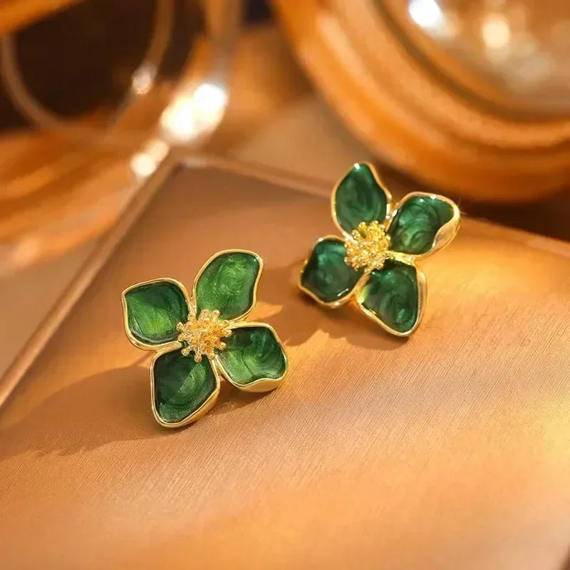 Korean Floral Hoop Cute Fashion Earrings for Women Alloy with Resin Inlay Japanese Style Suitable for Daily Wear and Weddings