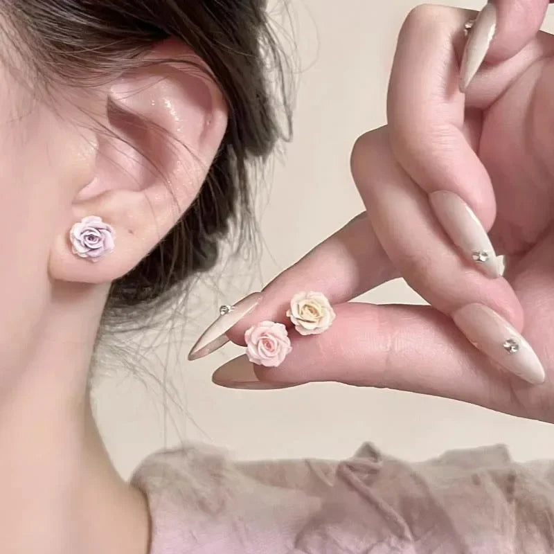 Korean Floral Hoop Cute Fashion Earrings for Women Alloy with Resin Inlay Japanese Style Suitable for Daily Wear and Weddings