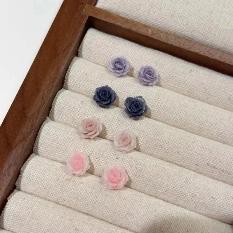Korean Floral Hoop Cute Fashion Earrings for Women Alloy with Resin Inlay Japanese Style Suitable for Daily Wear and Weddings