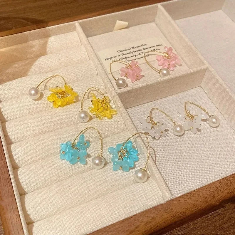Korean Floral Hoop Cute Fashion Earrings for Women Alloy with Resin Inlay Japanese Style Suitable for Daily Wear and Weddings