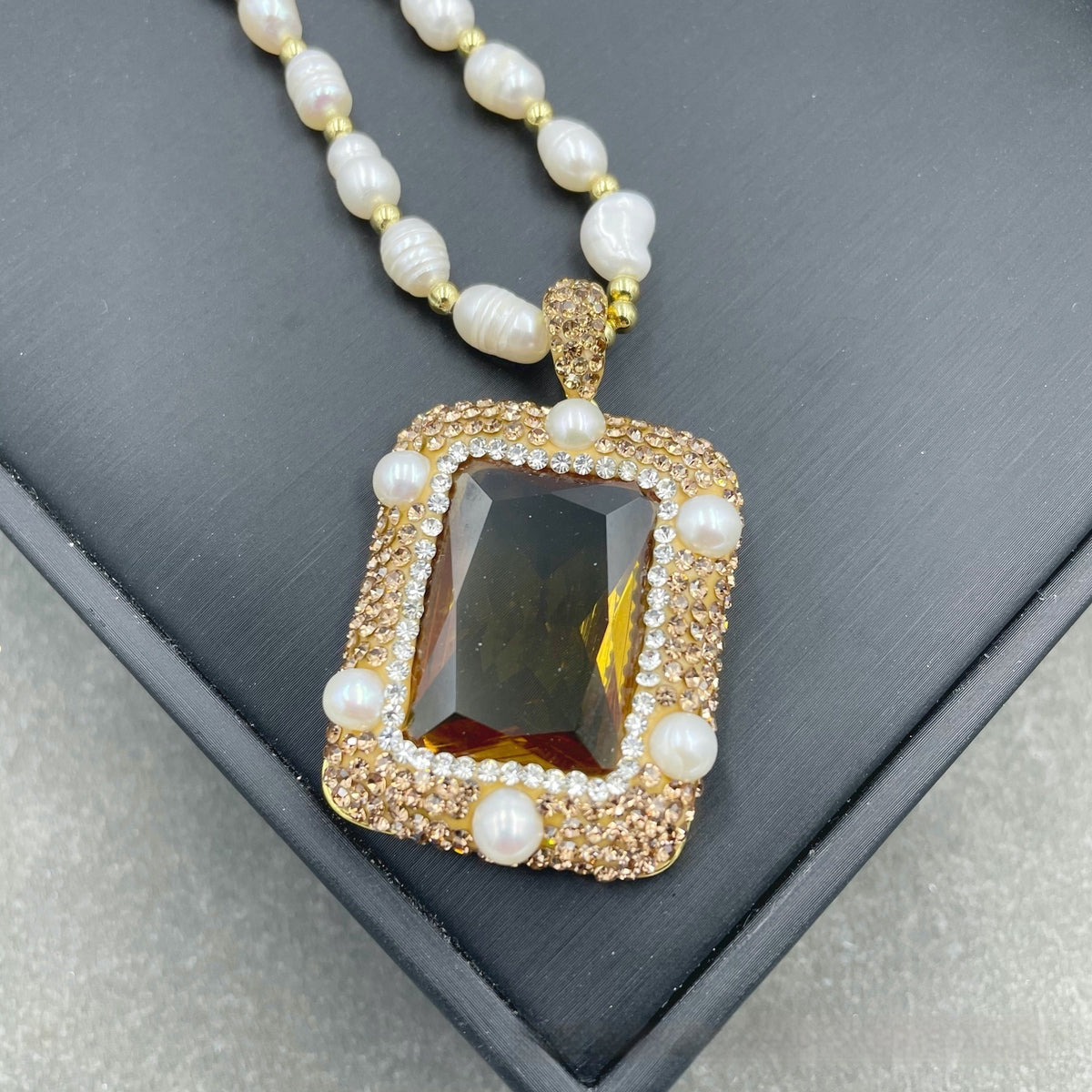 European American And French Style Light Luxury Photosensitive Stone Jewelry - Rokkaku 18 online shop