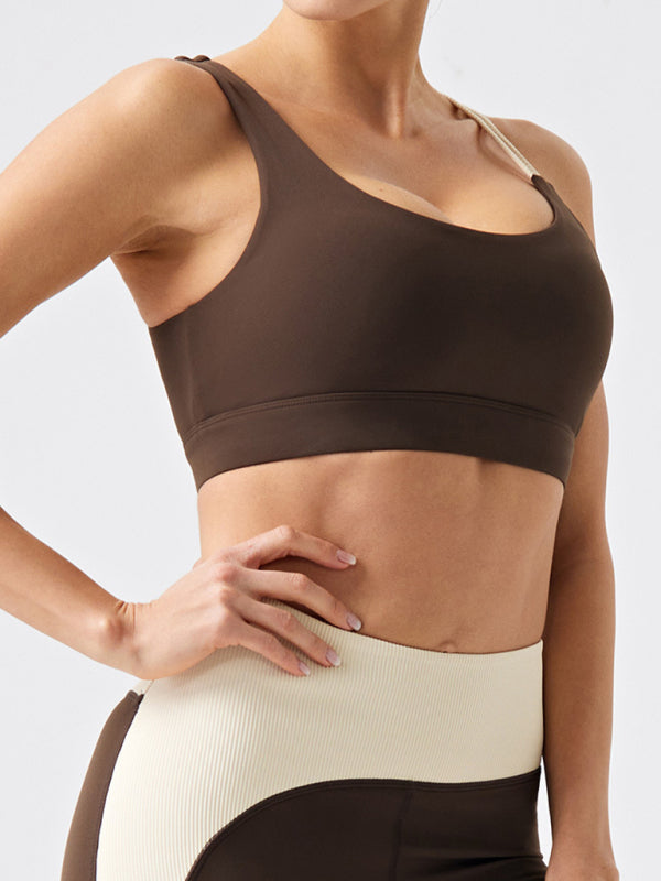 Eco-friendly recycled fabric contrast color yoga vest with chest pad - Rokkaku 18 online shop