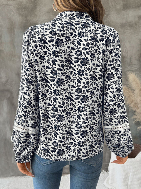 Casual and elegant retro strappy V-neck floral top